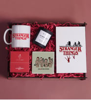 Stranger Things Defter ve Kupalı Ahşap Hediye Seti