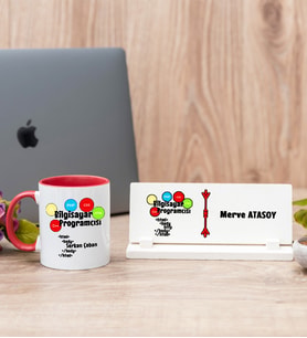 Bilgisayar Programcısı Kırmızı Kupa Bardak Ve Masa İsimliği Hediye Seti