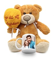 İyi ki Doğdun Yazılı Balonlu Peluş Ayıcık & Kişiye Özel Fotoğraf Baskılı Kupa (Model 1)