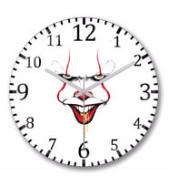 Pennywise Clown  Spittle Duvar Saati Bombeli Gercek Cam
