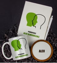 Kişiye Özel Psikiyatrist Tasarım Defter Kalem Kupa Ve Bardak Altlığı Hediye Seti 81432