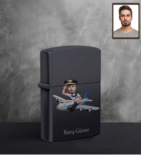 Kişiye Özel Pilot Karikatürlü UV Baskılı Siyah Benzinli Çakmak Bay-5