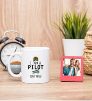 Pilot Beyaz Kupa Bardak ve Kırmızı Mini Fotoğraf Çerçevesi