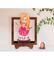 BK Gift Kişiye Özel Kadınlar Günü Dünyanın En Güzel Kadını Karikatürlü Ahşap Standlı 3D Biblo-28 (Beyaz)