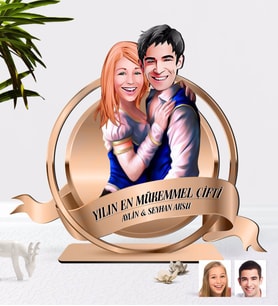BK Gift Kişiye Özel Sevgililer Karikatürlü 3D Ahşap Biblo Plaket-36 (Beyaz)