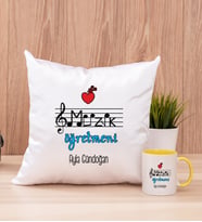 Müzik Öğretmeni Kare Yastık ve Sarı Kupa Bardak