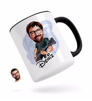 BK Gift Kişiye Özel Erkek Gitarist Karikatürlü Siyah Kupa Bardak-1