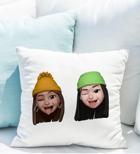Emoji Kız Arkadaş Stiker Yastığı
