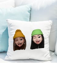 Emoji Kız Arkadaş Stiker Yastığı
