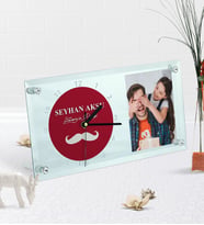 BK Gift Kişiye Özel Fotoğraflı Evimizin Direği Masaüstü Cam Saat (Beyaz)