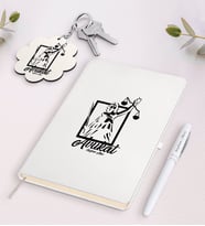 BK Gift Kişiye Özel Avukat Beyaz Defter Kalem ve Anahtarlık Hediye Seti-16 (Model 1)