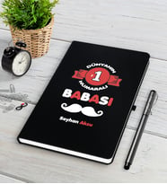BK Gift Kişiye Özel Dünyanın 1 Numaralı Babası Siyah Defter Kalem Seti
