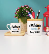 Maden Mühendisi Ahşap Altlıklı Türk Kahvesi Fincanı ve Kalemlik Seti