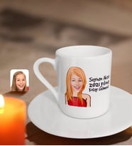 BK Gift Kişiye Özel Kadın İsimli 2024 Yılına Kolay Gelmedi Karikatürlü Türk Kahvesi Fincanı-33 (Beyaz)