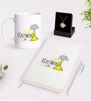 BK Gift Kişiye Özel Kimya Öğretmeni Beyaz Kupa Defter Kalem ve İsimli Papatya Kolye Hediye Seti-5 (Model 1)