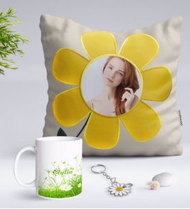 BK Gift Kişiye Özel Fotoğraflı Papatya Yastık Kupa ve Silver Papatya Anahtarlık-6 (Model 1)