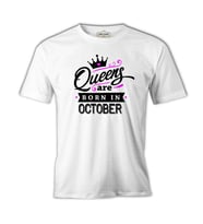 Queens Born in October  Beyaz Erkek Tshirt