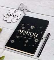 BK Gift Kişiye Özel 2024 Mutlu Yıllar Siyah Defter Kalem ve Anahtarlık Hediye Seti-14 (Model 1)
