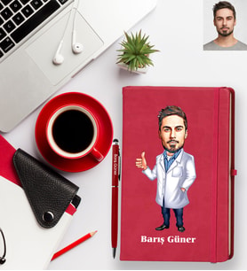 Kişiye Özel Doktor Karikatürlü Kırmızı Defter Kalem Hediye Seti Bay-7