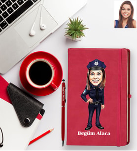 Kişiye Özel Polis Karikatürlü Kırmızı Defter Kalem Hediye Seti Bayan-2