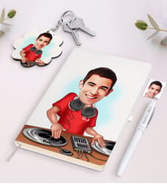 BK Gift Kişiye Özel Erkek DJ Karikatürlü Beyaz Defter Kalem ve Anahtarlık Hediye Seti (Model 1)