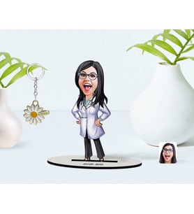 BK Gift Kişiye Özel Kadın Doktor Karikatürlü 3D Ahşap Biblo ve İsimli Gold Papatya Anahtarlık-1 (Model 1)
