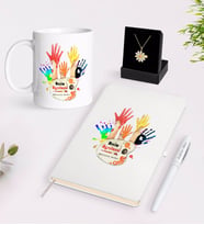 BK Gift Kişiye Özel Resim Öğretmeni Beyaz Kupa Defter Kalem ve İsimli Papatya Kolye Hediye Seti-3 (Model 1)