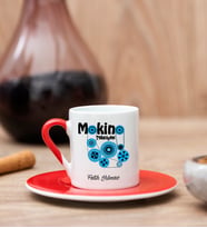 Makine Teknisyeni Kırmızı Türk Kahvesi Fincanı