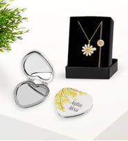 BK Gift Kişiye Özel İsimli Papatya Kolye Bileklik ve Çiçekli Ayna Set