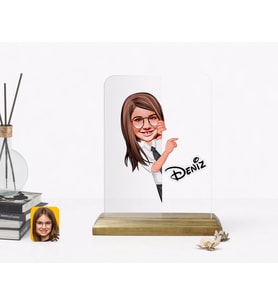 BK Gift Kişiye Özel Kız Çocuk Karikatürlü Ahşap Standlı Çerçeve-1 (Beyaz)