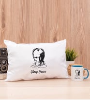 Atatürk Siluetli Dikdörtgen Yastık ve Mavi Kupa Bardak