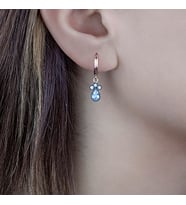 Afrodit Silver Roze Rengi Beyaz Damla Taşlı Gümüş Küpe