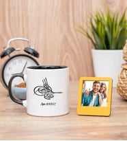 Tuğra Desenli Siyah Kupa Bardak ve Sarı Mini Fotoğraf Çerçevesi