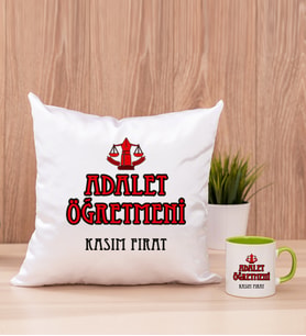 Adalet Öğretmeni Kare Yastık ve Yeşil Kupa Bardak
