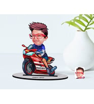 BK Gift Kişiye Özel Motorcu Çocuk Karikatürlü Ahşap Biblo Model-1 (Beyaz)