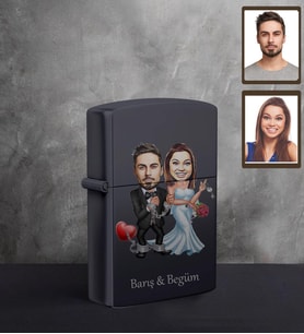 Kişiye Özel Gelin Damat Karikatürlü UV Baskılı Siyah Benzinli Çakmak Mod-7