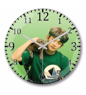 TXT Yeonjun Duvar Saati Bombeli Gercek Cam