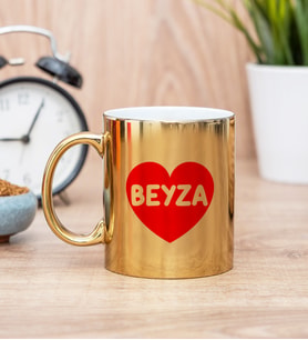İsim Yazılı Kırmızı Kalpli Gold Kupa Bardak