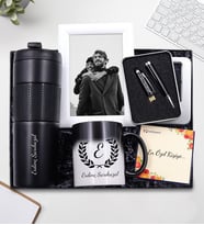 Kişiye Özel Sihirli Kupa & 450 ML French Press Termos & 32Gb USB Siyah Kalem & Çerçeve Hediye Seti