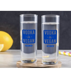 BK Gift Kişiye Özel Renkli Baskılı Vodka Is Vegan Tasarımlı İkili Vodka Bardağı-1 (Beyaz)