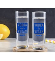 BK Gift Kişiye Özel Renkli Baskılı Vodka Is Vegan Tasarımlı İkili Vodka Bardağı-1 (Beyaz)