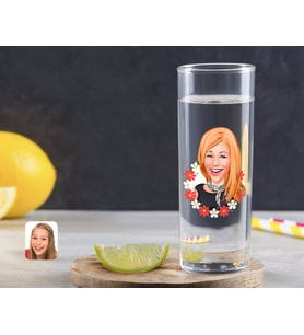 BK Gift Kişiye Özel Renkli Baskılı Kadın Karikatürlü Vodka Bardağı-51 (Beyaz)