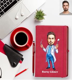 Kişiye Özel Diş Doktoru Karikatürlü Kırmızı Defter Kalem Hediye Seti Bay-1