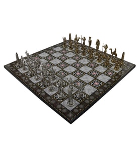 Metal Mısır Satranç Takımı Parlak ve Katlanır Sedef Desenli MDF Ahşap Satranç  Tahtası (43x43 cm.) (Çok Renkli)