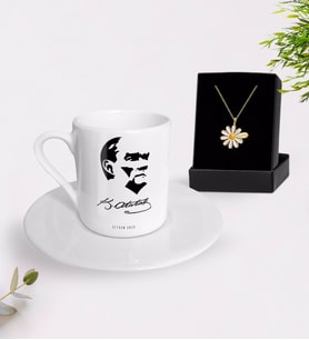 BK Gift Kişiye Özel Atatürk Temalı Türk Kahvesi Fincanı ve İsimli Papatya Kolye Hediye Seti-24 (Model 1)