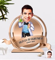 BK Gift Kişiye Özel Yılın En İyi Erkek Öğretmeni Karikatürlü 3D Ahşap Biblo Plaket-6 (Beyaz)