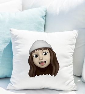 Emoji Kız Stiker Yastığı
