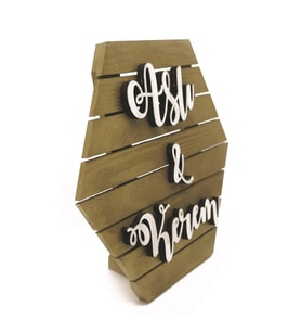 25x26cm Ahşap İsimlik  Kahverengi (STD)