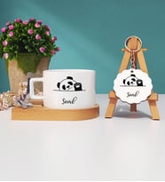 Panda Tasarımlı Kişiye Özel Hediye Panda Ahşap Altlıklı Fincan ve Anahtarlık Hediye Seti