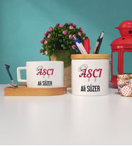 Aşçı Tasarımlı Kişiye Özel Hediye Aşçı Ahşap Altlıklı Fincan ve Kalemlik Hediye Seti